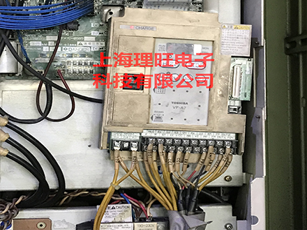 东芝变频器VF-A5   132KW