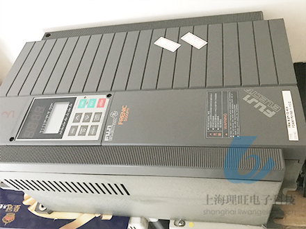 7 富士变频器FRN18.5P11S-4CX