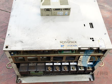 安川伺服驱动器SGDB-2BAD 22KW(B)